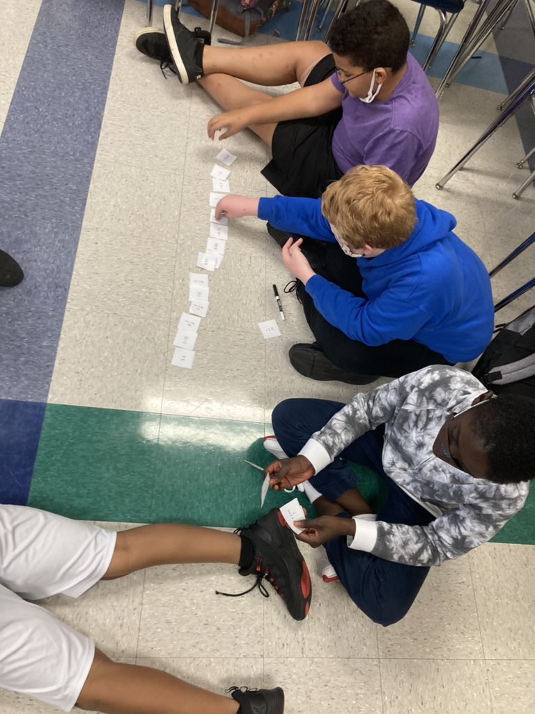 Burns_SHS's tweet photo. Just a little ordering of numbers along the number line. #mathclassfun #rsmsknights https://t.co/jqNOqUD0Iq