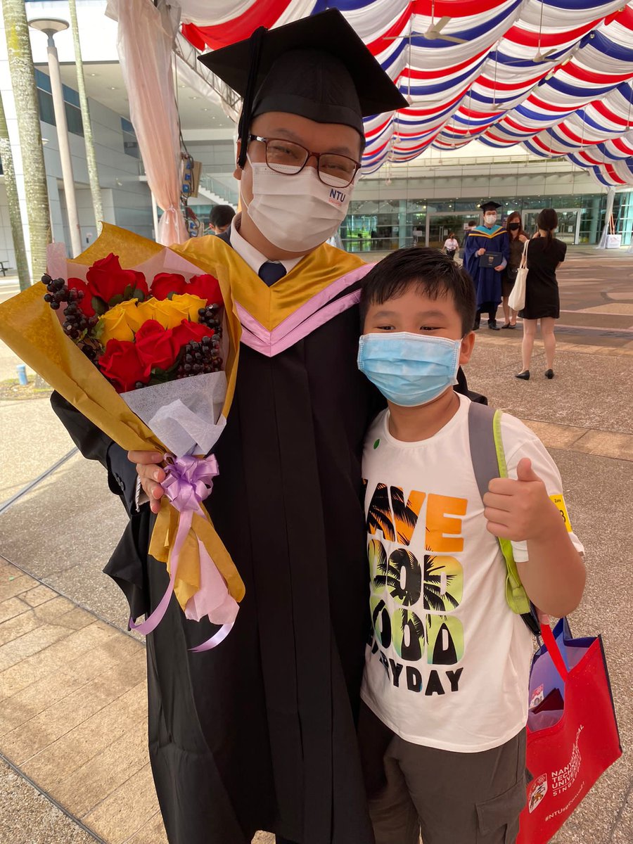 kycheah5's tweet photo. Graduations may look a little different this year – families and friends will gather for a toast remotely from a safe distance. Thanks wife for handmade flower bouquet https://t.co/oTr5Unzbt9