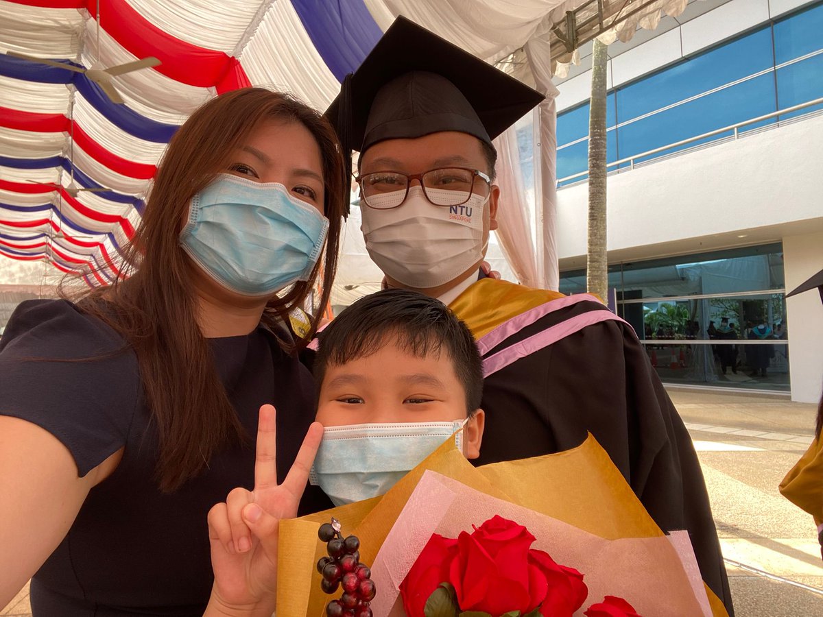 kycheah5's tweet photo. Graduations may look a little different this year – families and friends will gather for a toast remotely from a safe distance. Thanks wife for handmade flower bouquet https://t.co/oTr5Unzbt9