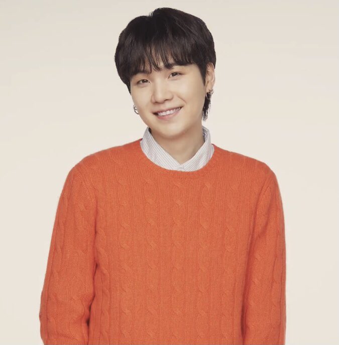pm5_twt's tweet photo. 자일리톨 윤기 🐱🧡 https://t.co/hsUGJ8E7jf