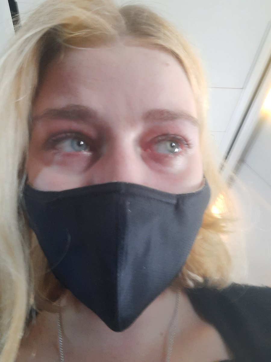 Andrea_Thiis's tweet photo. The travel restriction updates have me ugly crying, I will have to watch as Australian citizens go to Italy on holiday, but as a visa holder cannot go see my mum or sick grandma, who I have not seen for 2 years. https://t.co/DoPHy2018c