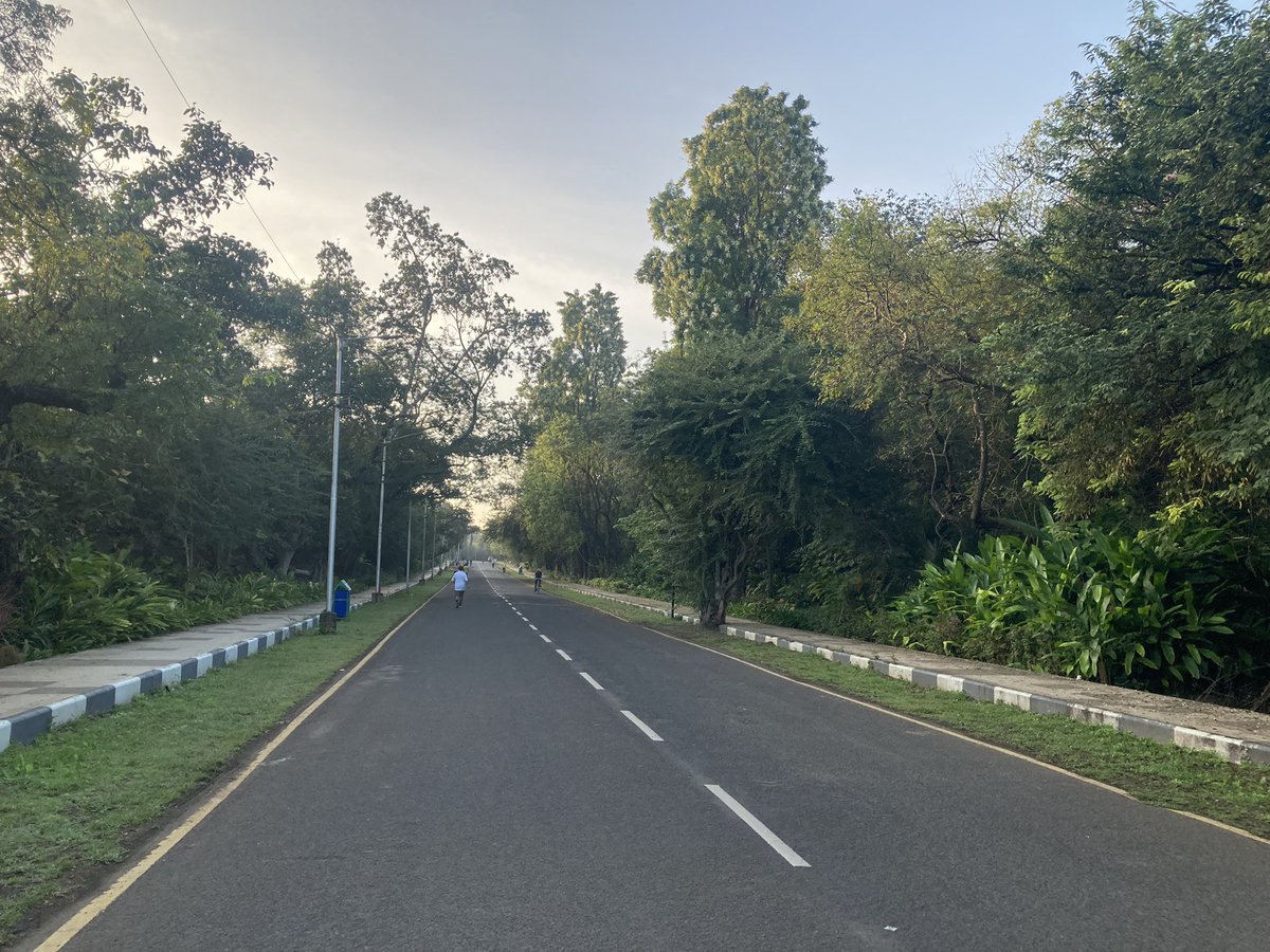 akhaware's tweet image. My day so far. Ride to University, walk and Cardio at University and then rode back home. #PuneUniversity is heaven for morning workout. I have done so many runs here earlier.
#cycling #ChasingSunlight