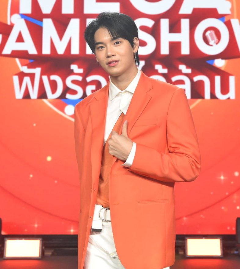 พี่22น้อง26 tweet media