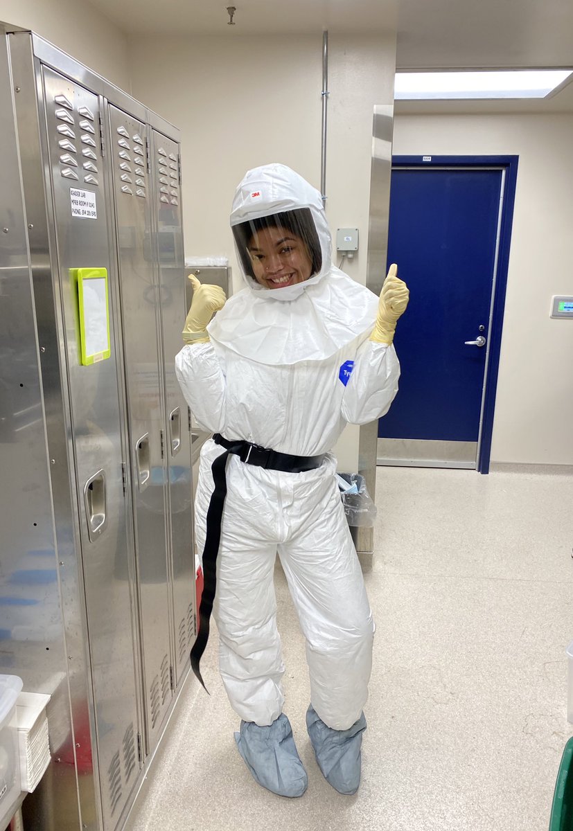 Hi everyone! My name is Ananda! I’m a 2nd year PhD student in MMMP program at WashU. I joined the @StallingsLab this year and am studying host pathogen interactions between TB and neutrophils. I hope I’m not too late for the #BIMRollcall