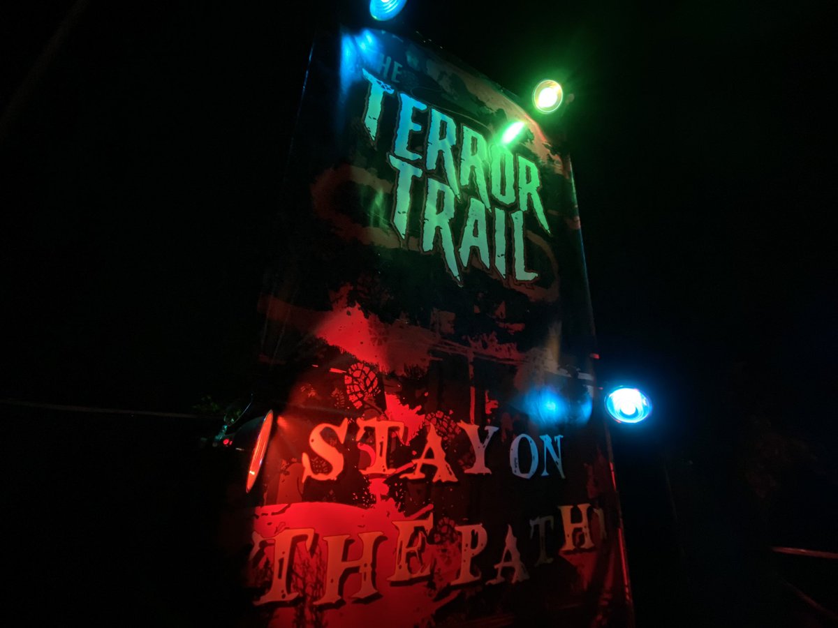Park_Journey's tweet photo. The terror trail legit took us 20 minutes. And was awesome. #FaceYourFears #FearGrounds #VenturaCountyFearGrounds https://t.co/j038wbou4j