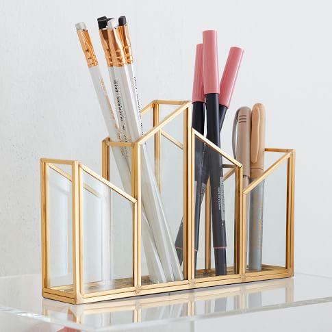 mygingercrush's tweet photo. Looking for desk accessories, desk organizer, pen stand, pencil holders, file holder or more? Your work desk goals couldn’t have been completed without our desk accessories
#desk #office #decor #accessories #organizers #penstand #mygingercrush #online #shopping #bespoke https://t.co/TPcH7h1SEe
