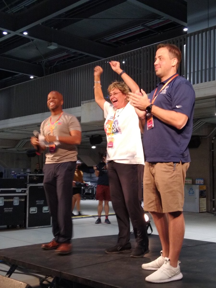 AdamsforTempe's tweet image. We are beyond thrilled for The City of Tempe to be hosting the 21st annual National Gay Flag Football League Gay Bowl!

Good luck, everyone!!

@NGFFL @mayorcoreywoods @RandyKeating