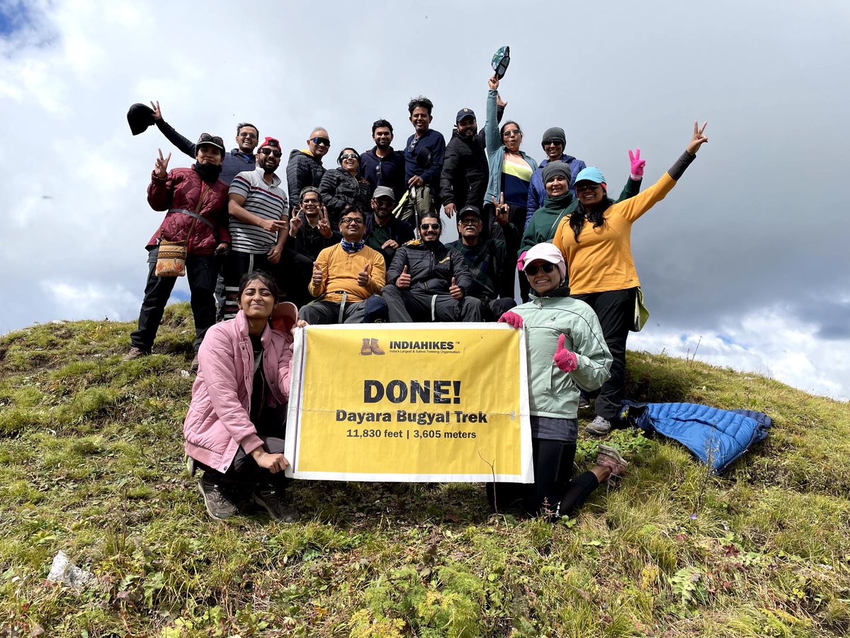 maravikumar's tweet photo. #INDIAHIKES Fascinating first trekking  experience in the #HIMALAYAS. Three cheers to our super energetic trek leader DIPTARKA. Thx also to Prathima and Aditya. Every Indian should Trek, yes, Arjun 👏🏼👏🏼🎈🎈🕺🏼 https://t.co/joV4pkIllC