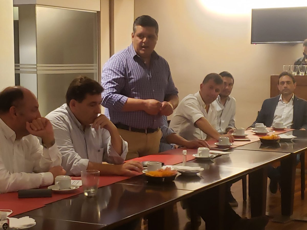 JoaquinCabral86's tweet photo. #AcepMisiones Mesa @acepnacional-@KAS_Argentina NEA “El trabajo de la Fundación Konrad 
Adenauer en Argentina”
- Olaf Jacob. Representante de la @KAS_Argentina @OscarEnsinck @negromacdonald @Jmo2011 @passalacquaok @cargermano @rovira_carlos @mgmisiones https://t.co/fOe5L4yyNv