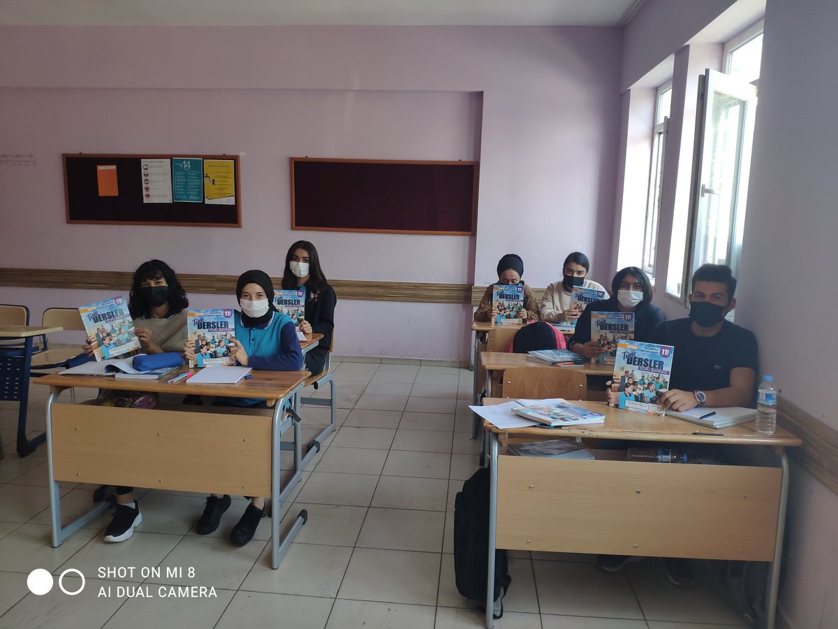 Türkoğlu Belediye Başkanı sayın <a href="/_OsmanOkumus/">Osman Okumuş</a>  a Egitime verdikleri desteklerden dolayı Kılılı Anadolu Lisesi olarak teşekkür ederiz.