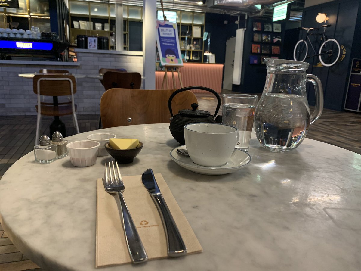 Tim Burgess tweet media