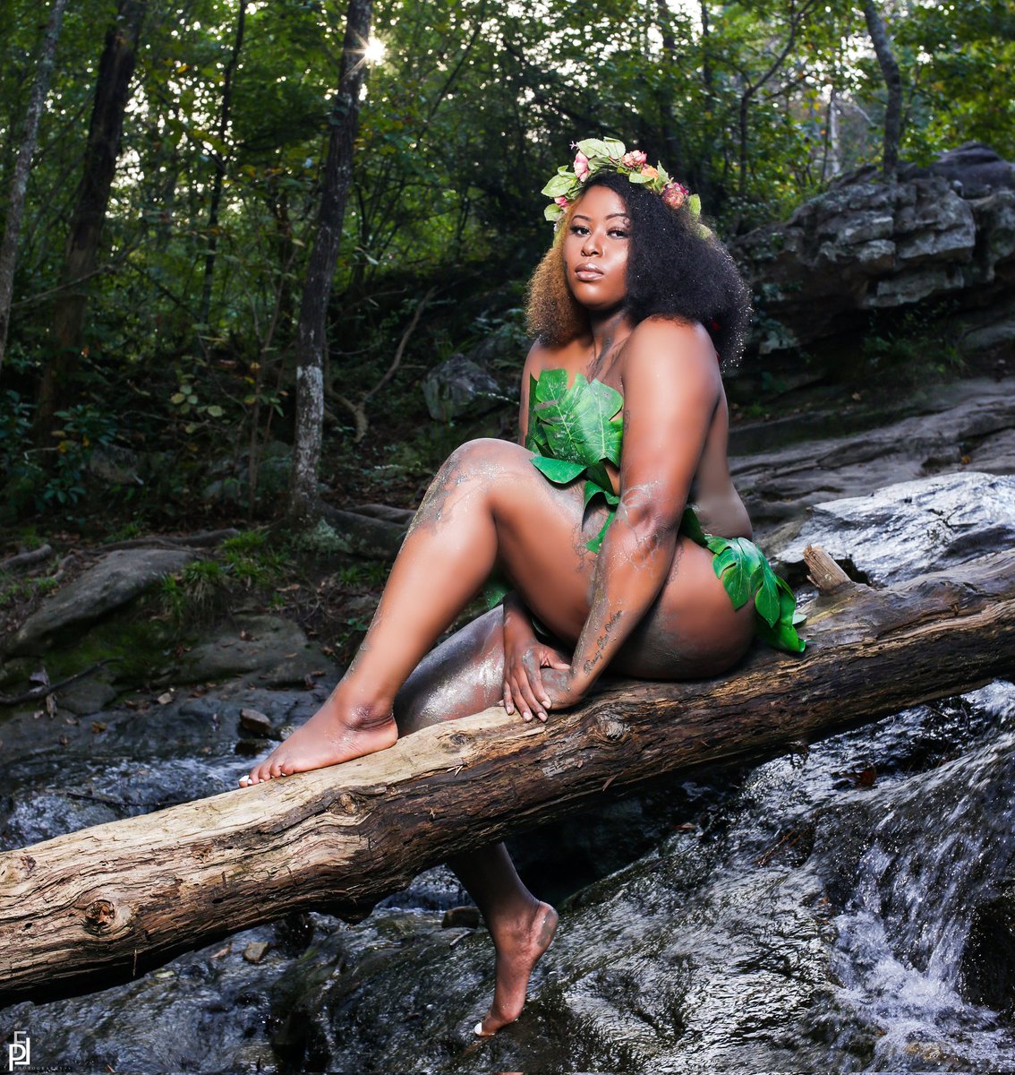 Pics_for_Less's tweet photo. Book #picsforlessphotography today 205-835-3603
#melaninpoppin #Picsforless #model #selfie
#africanqueen #modeling #videogirls #albumcover #runway #twittersupperclub #footfetiş #GirlMeetsWorld https://t.co/MjXAHOIbuq