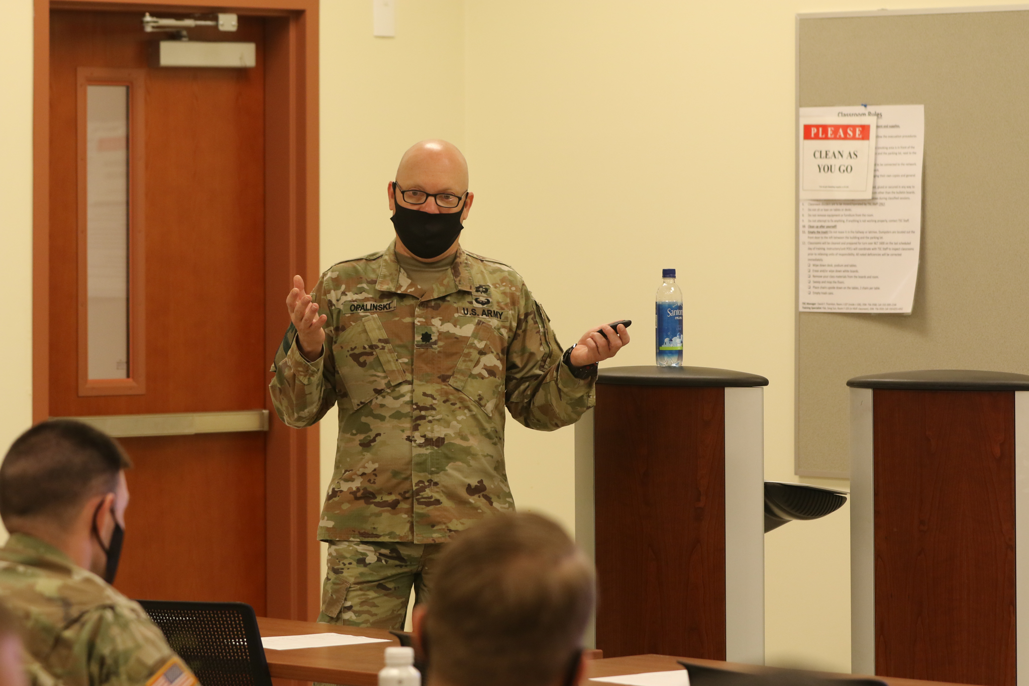 Eighth Army on Twitter leaders and 1SGs attended a class