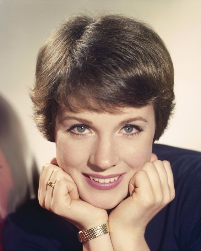 Happy 86th Birthday to the legendary actress and singer Dame Julie Andrews! 