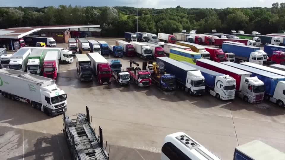 ロイター S Tweet 年収1000万円超の求人広告も 英国のトラック運転手不足 悪化へ Trendsmap ロイター S Tweet 年収1000万円超の求人広告も 英国のトラック運転手不足 悪化へ Trendsmap