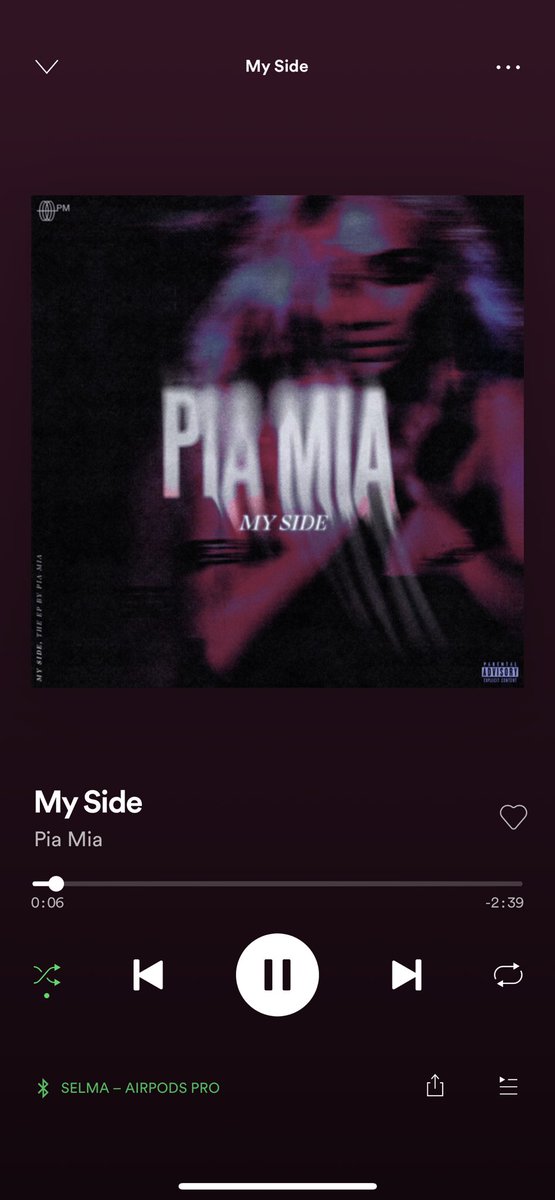 bitterluh's tweet photo. @PrincessPiaMia perfect way to start the early morning https://t.co/ONMbsxf4VY
