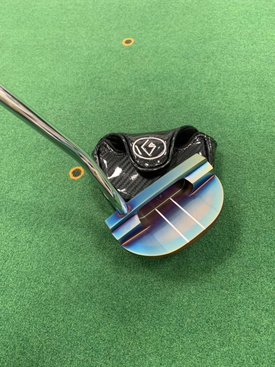 Argolfjapan's tweet image. Avalon Rainbow finish 🌈
パターフィッティングを受けていただき購入されたお客様のパターが本日到着しました✨
あなただけのオリジナルパター。

#puttinglesson 
#putter
#パター
#ゴルフ
#パターフィッティング