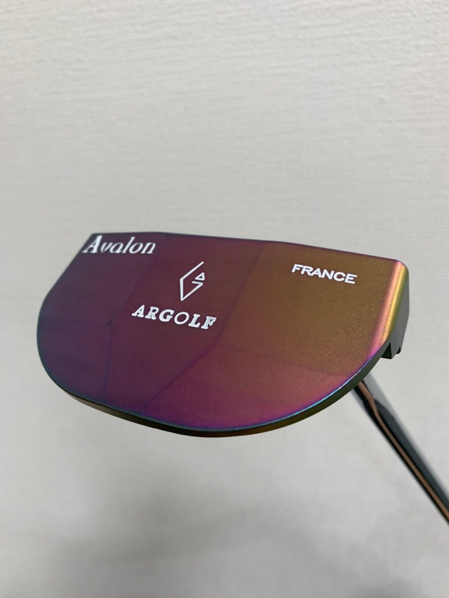 Argolfjapan's tweet image. Avalon Rainbow finish 🌈
パターフィッティングを受けていただき購入されたお客様のパターが本日到着しました✨
あなただけのオリジナルパター。

#puttinglesson 
#putter
#パター
#ゴルフ
#パターフィッティング