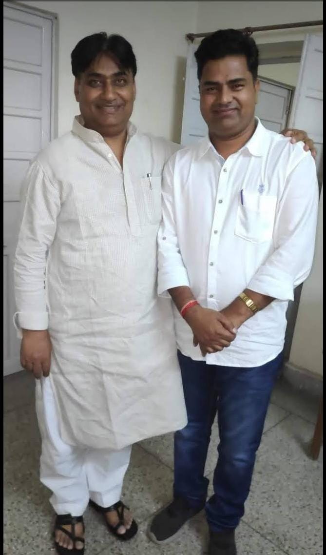 NenuLega's tweet photo. राजस्थान प्रदेश कांग्रेस कमेटी के अध्यक्ष व शिक्षा मंत्री राजस्थान सरकार श्री गोविंद सिंह डोटासरा जी को जन्मदिवस की हार्दिक बधाई एवं शुभकामनाएं l 
आपके उत्तम स्वास्थ्य एवं दीर्घायु होने की कामना करता हूँl 
@GovindDotasra
#GovindSinghDotasra https://t.co/R4JtIISEzC