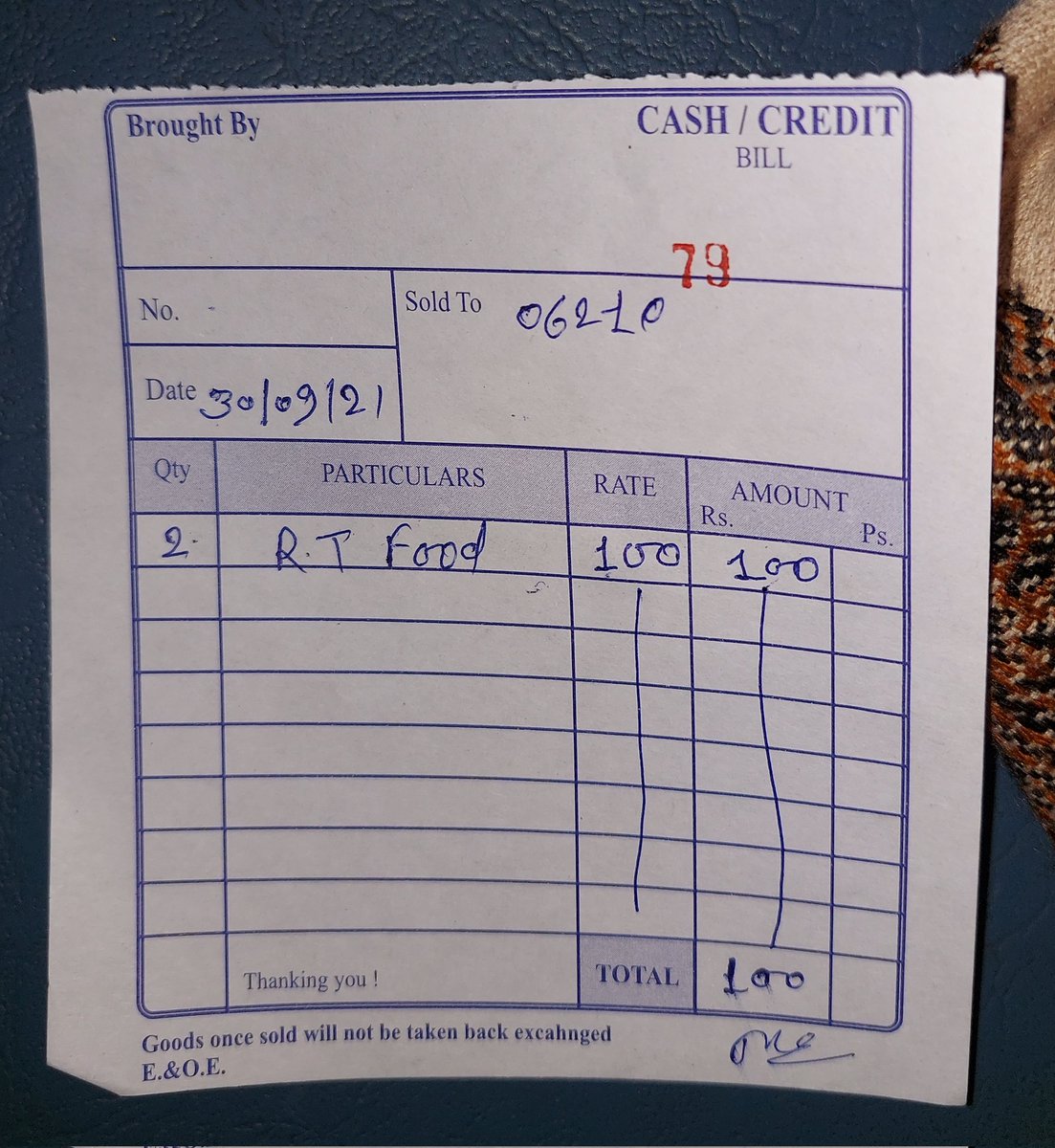 drdiganth's tweet photo. @IRCTCofficial @RailMinIndia
Overpriced. 50 rupees for veg pulav  being sold at 90 rupees.When I asked for bill,  no response, after insisting I was given an unofficial bill with no GST.  Indicates 50 rupees per plate.

Details:
PNR-4218563650
Trn:06210
Dt:30-09-21
Frm MYS to UBL https://t.co/ig9AQowo2l