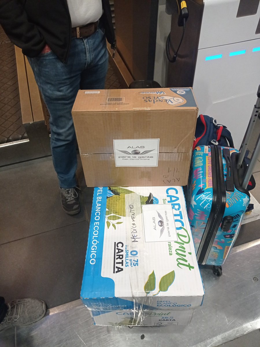 364728273482928 tweet media