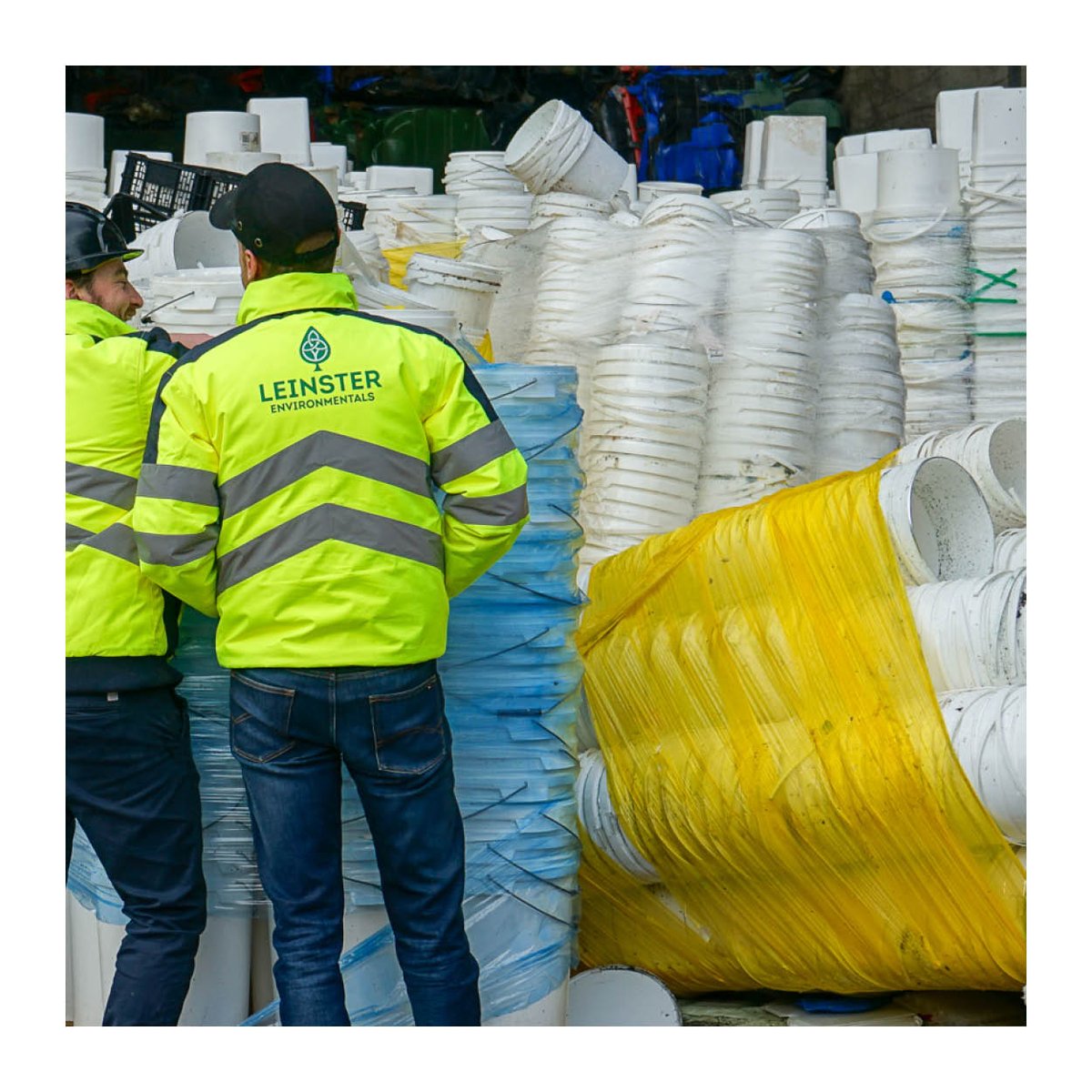 LEnvironmentals's tweet photo. We need... PLASTIC BUCKETS

Buckets from the food manufacturing sector, used to hold sauces, mayonnaise, ketchup or other products can all be recycled by Leinster Environmentals. Buckets should be well rinsed out, stacked neatly on pallets and wrapped in cling film. https://t.co/Dhjnf2Ea0x