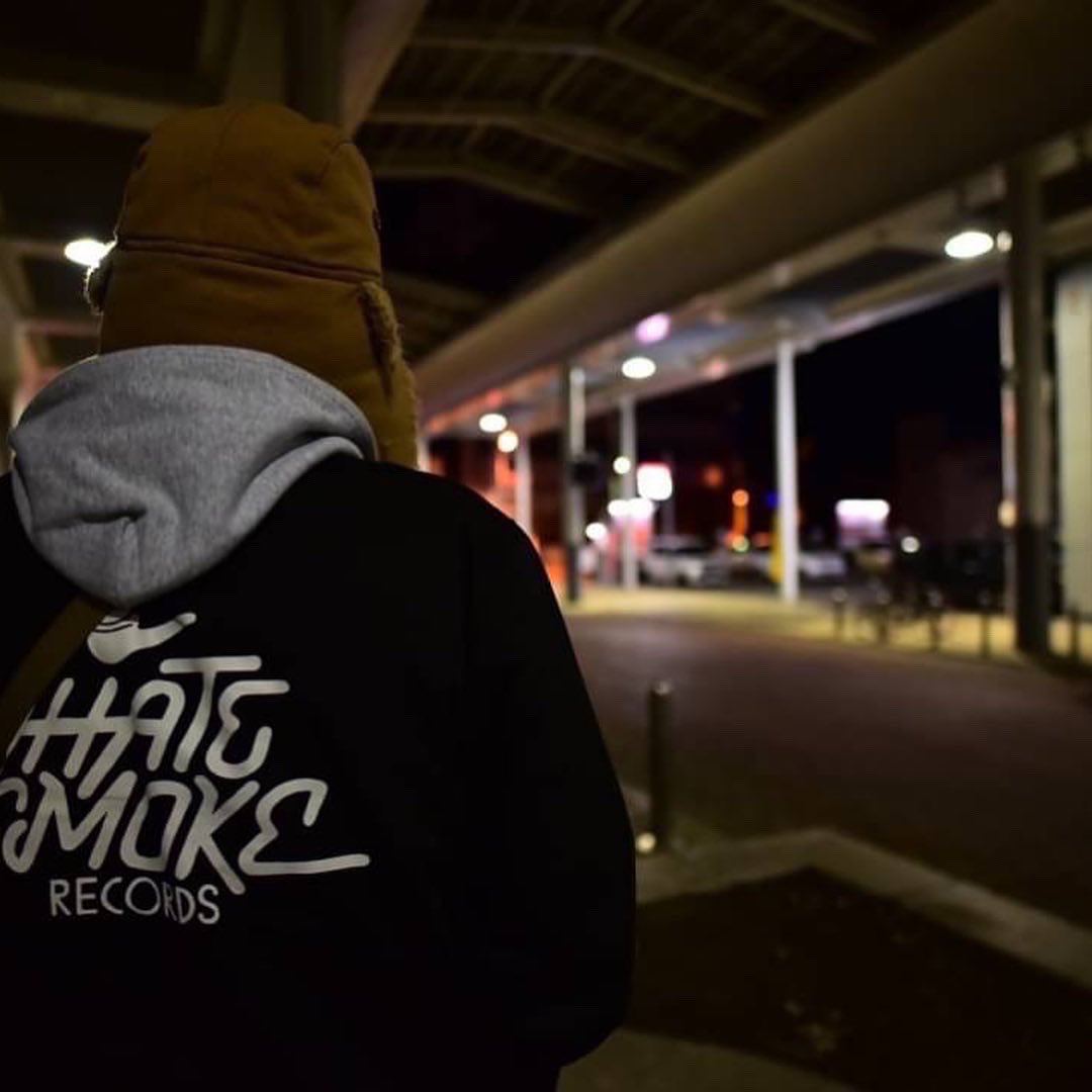 llfes_official's tweet photo. 【最終アーティスト発表】
🆕ナツカ
🆕幕別清稜高校　軽音楽部
🆕kimuqn(DJ)

Airda
木箱
熊谷隼人
standard sky
TWO-nothing
なかにしりく
Hikage
Black Chambray
the maldrors
山田祐伸+塚野洋平+MOTO
the winey bean project
クサカアツシ
goethe(札幌)
toilet
dry river string(京都)
半熟人間 https://t.co/r0ECpFEp3F