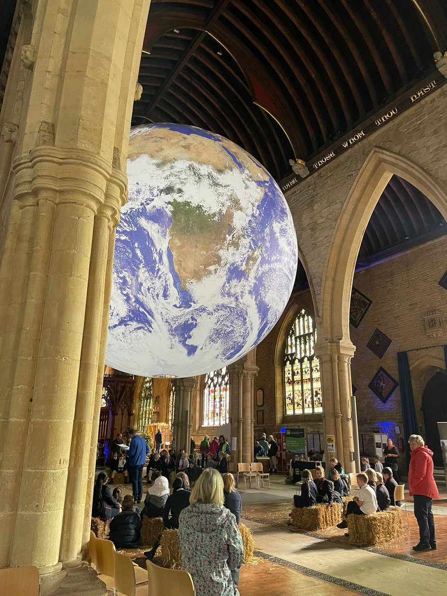 _affascinante_'s tweet photo. Gaia event at St Wulfram's in Grantham!@UoLGeography #LoveLincoln https://t.co/DN7vf3ggJr