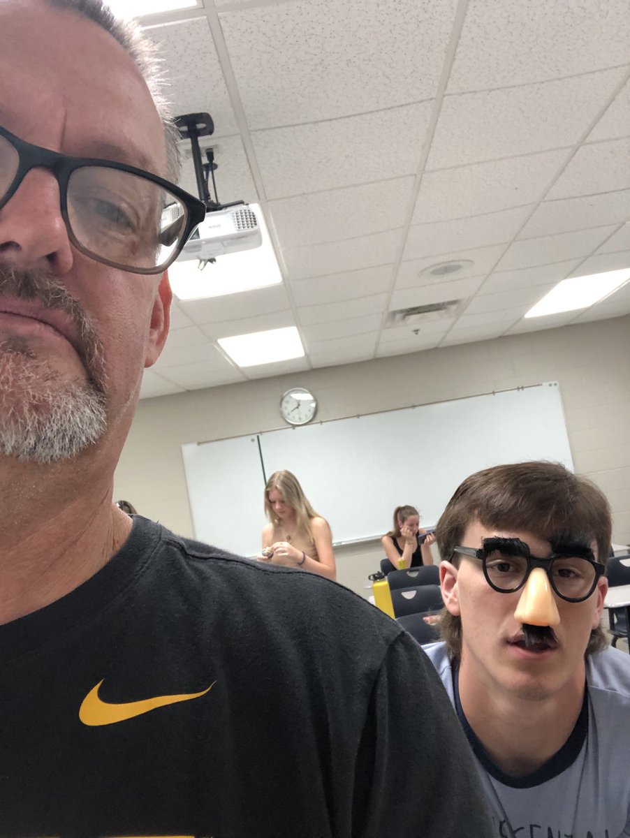 Brett Ford (@brfordscience) on Twitter photo I knew this fine young man would be royalty one day. Congrats King Fish. <a href="/LCHSPrincipals/">LCHSPrincipals</a> I knew this fine young man would be royalty one day. Congrats King Fish. <a href="/LCHSPrincipals/">LCHSPrincipals</a>