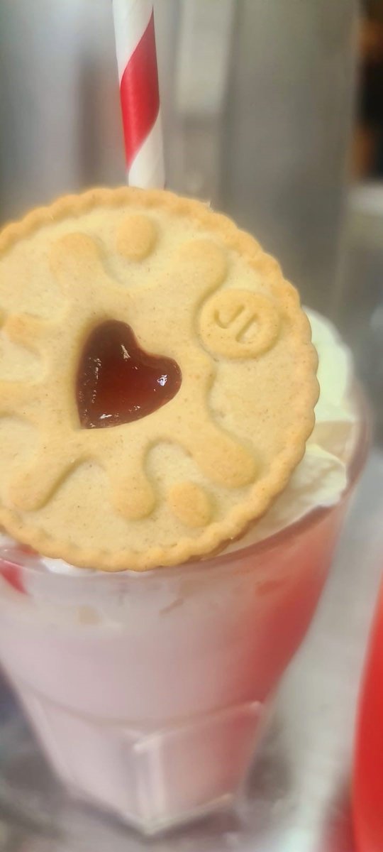 MonarchHC's tweet image. Autumn Grange are in the spotlight again this week, all about their activities around World Heart Day.
monarchhealthcare.co.uk/world-heart-da…