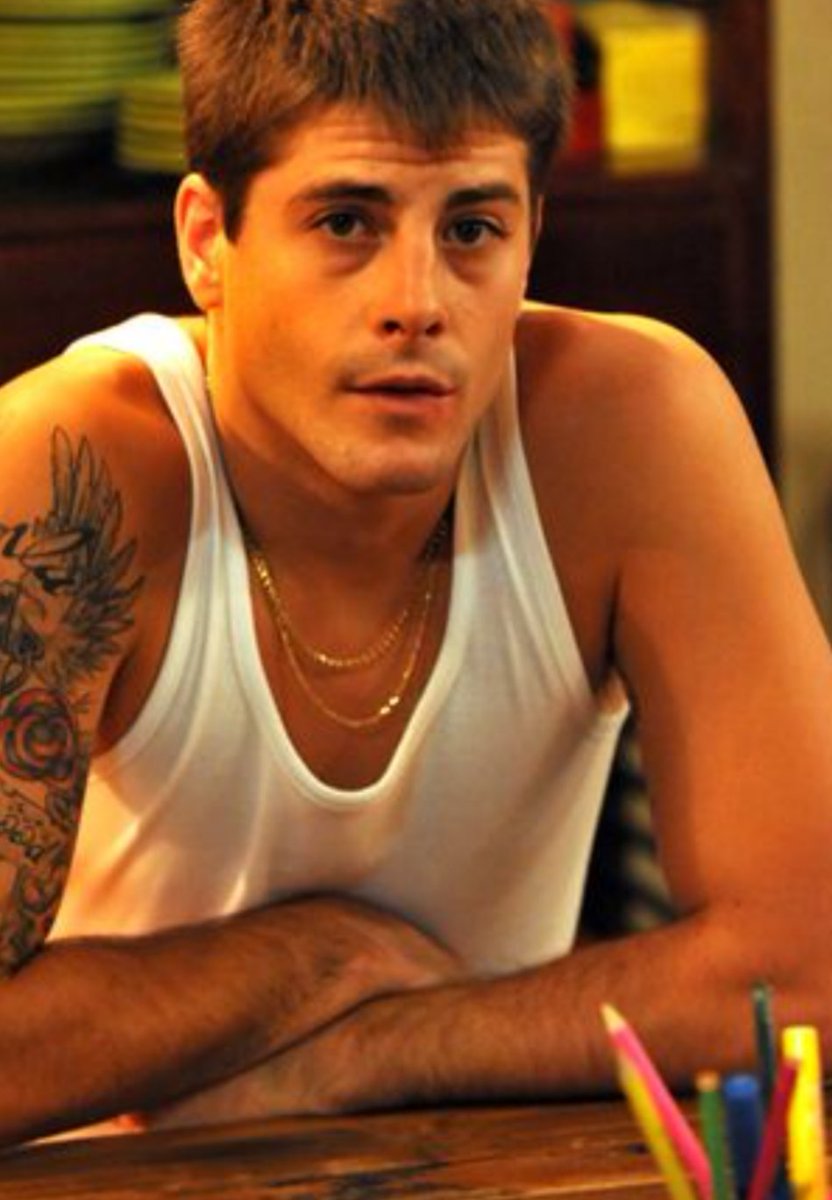 CulebraPoly's tweet image. Culebra Castillo Rey 
       ✴ Financiero invisible 
        .    ✴ Soy un pasota de la vida excepto si atacan a los míos. 
                  ✴Perdidamente enamorado de Sandra.     ✴Aprendiendo a ser un "viejo enrollao" 
                                       ¿🔄 o 💟 ?