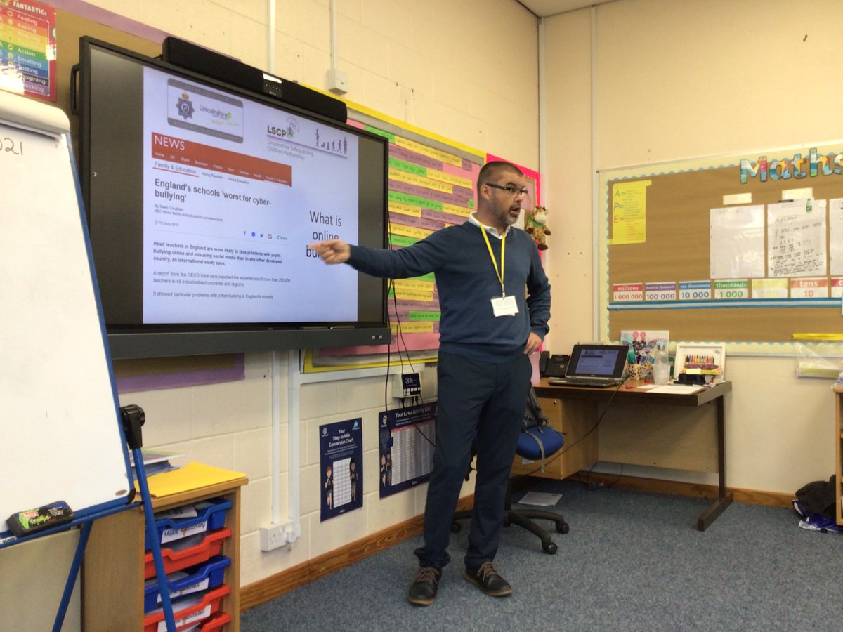 StSebastiansPr1's tweet photo. Year 6 had an informative E-Safety workshop delivered by Neil from the Stay Safe Partnership. It is always important to talk about E-Safety. We are extremely of the children and the responsible, mature discussions that took place in our classroom today. @lincolnshirescp https://t.co/EOXbxw9ez2