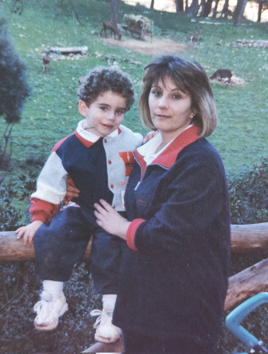 4rturocs's tweet image. 10 años desde que te fuiste, te echo de menos.