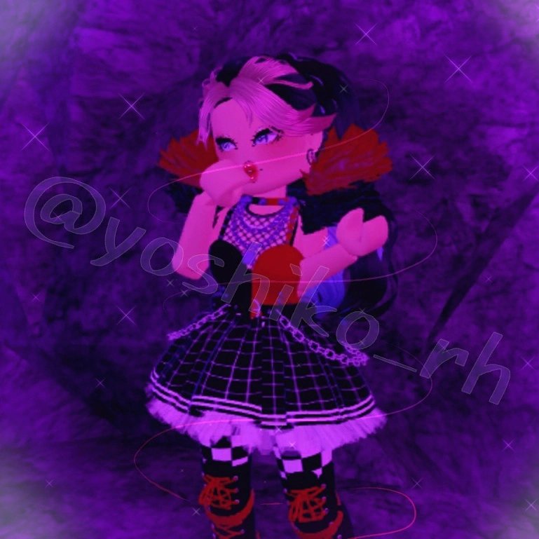 0weiilxii0's tweet photo. #НоваяАватарка #NewProfilePic #royalehigh #rh #rhtrades #haloroblox #rhhalo #rhedit #royalehighadit https://t.co/1i31C3OQKt