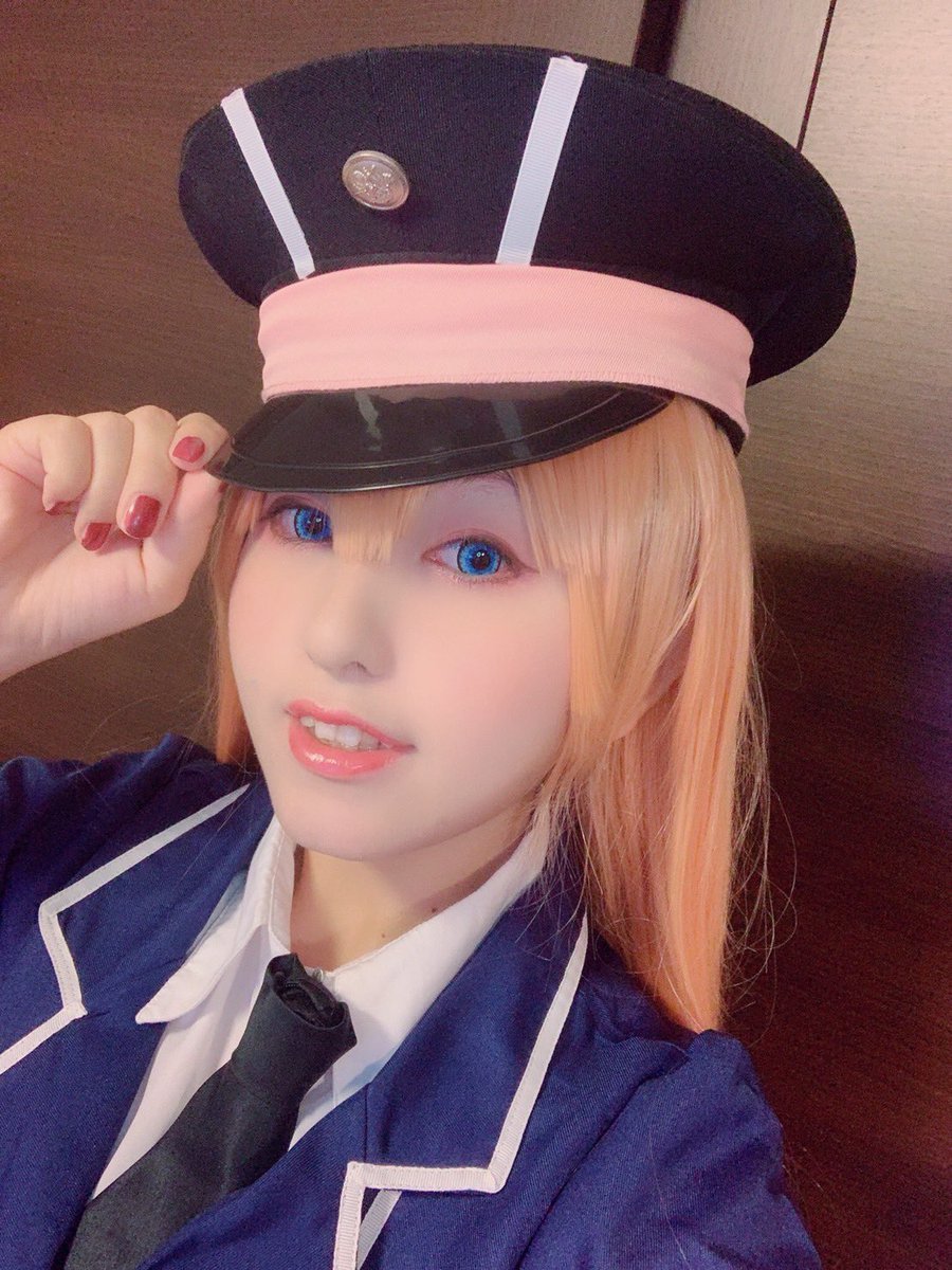 non218_69's tweet photo. “のん”です·͜·

･ @FE_Osaka のコスプレ部門で
ディレクターをさせて頂いてます

･好きな作品は
ラブライブ アイマス ゾンビランドサガ
ウマ娘 プリパラ etc…
女の子が歌って踊るアニメ大好きです

･踊るのも好きです

よ���しくお願いします

#コスプレイヤーと繋がりたい #コスプレ https://t.co/ag2EUeYvUc