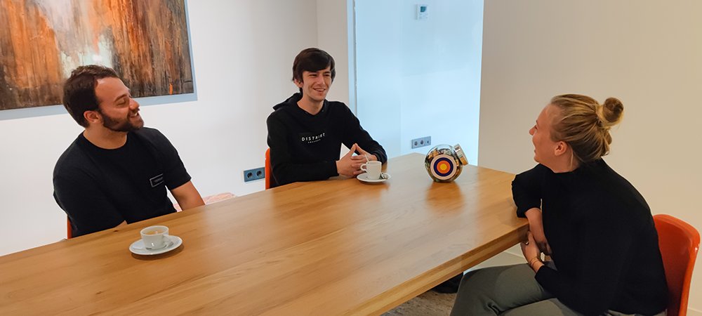 Decom People tweet media