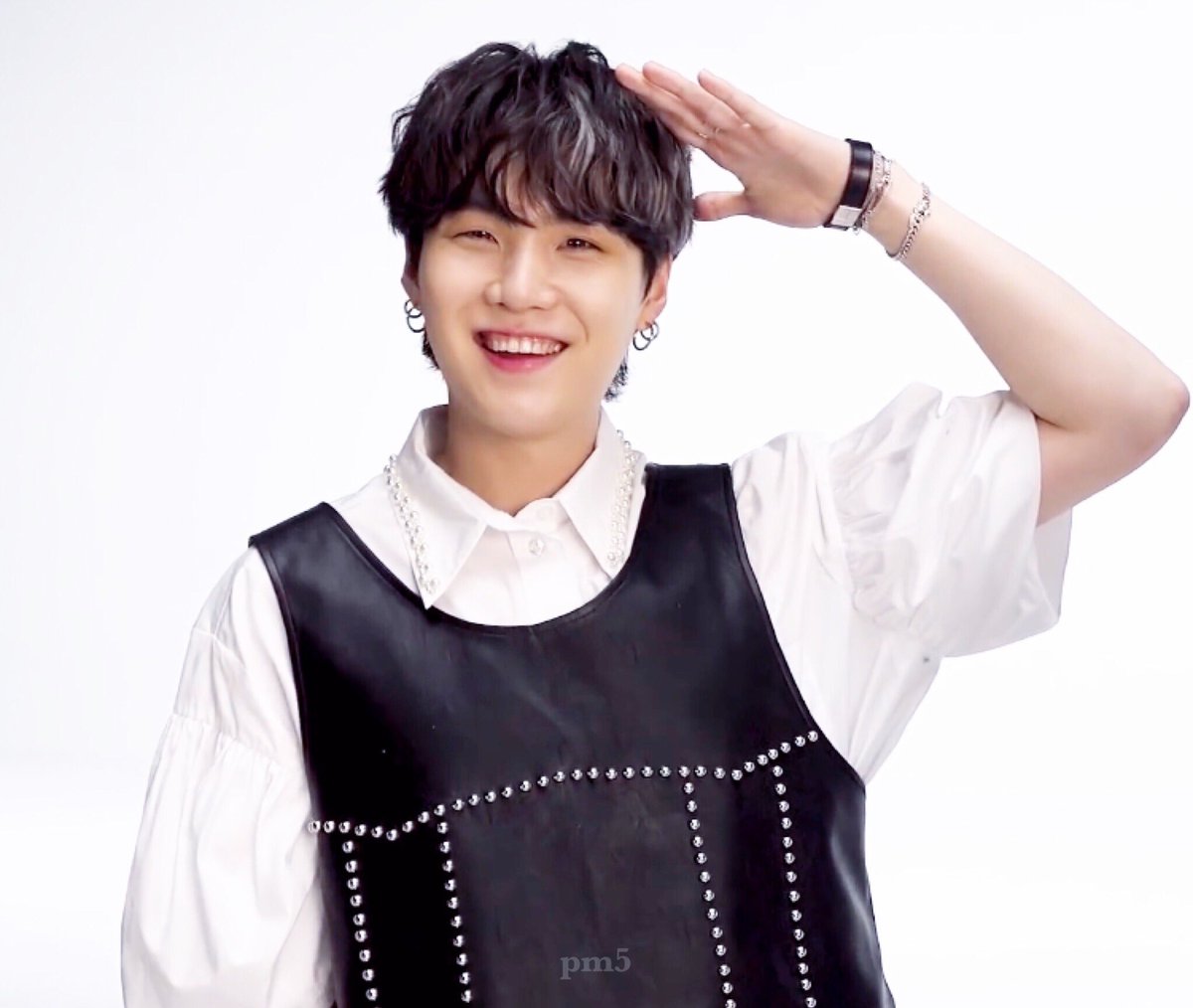 pm5_twt's tweet photo. 😆🖤 https://t.co/fMxOrxlx8d