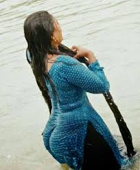 priya98551's tweet photo. Gaon ki Nadi Mein nahane ka maja hi Kuchh Aur Hai https://t.co/vHVtEHcPS1