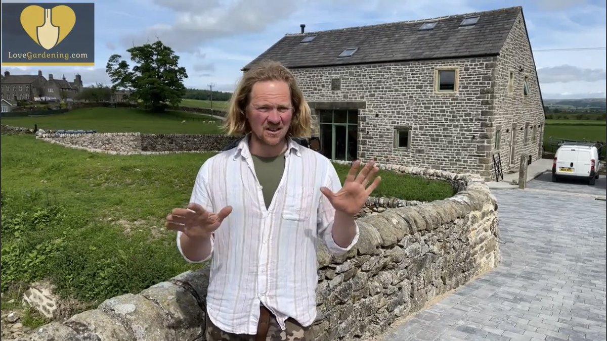 The #OffGrid Gardener (@digchrismyers) on Twitter photo How to create a lawn from seed
my latest video with
<a href="/LoveGardening2/">LoveGardening</a>
Facebook- fb.watch/8mqvM29xQr/
Youtube- youtu.be/d8hUdDZBv-M How to create a lawn from seed
my latest video with
<a href="/LoveGardening2/">LoveGardening</a>
Facebook- fb.watch/8mqvM29xQr/
Youtube- youtu.be/d8hUdDZBv-M