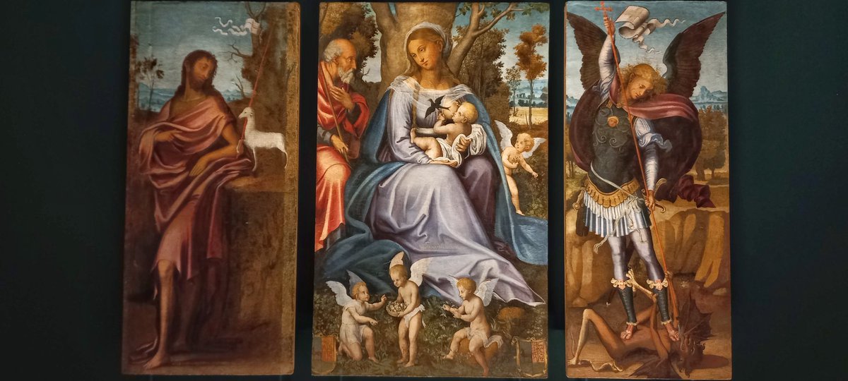 chassespleen13's tweet photo. Pinacothèque nationale de #Cagliari
Repos durant la fuite en Égypte par Maarten van #Heemskerck de 1560
Triptyque de la consolation par Pietro #Cavaro vers 1530-1535
Vierge de la Cintola par Pellegrino di #Mariano de 1487
L'Annonciation par Antioco #Mainas de 1560
#Sardaigne 🇮🇹 https://t.co/mbh1xHJmNZ