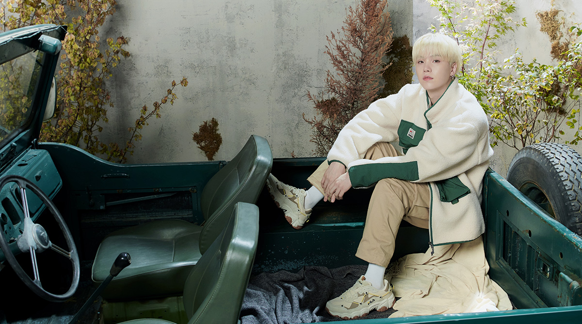 fila_korea's tweet photo. 또 다른 설렘을 찾아서
Find another flutter

2021 FILA EXPLORE COLLECTION

💜 제품 확인하기 : https://t.co/e3KGLzZZRW

#휠라 #FILA #방탄소년단 #BTS #RM #진 #슈가 #제이홉 #지민 #뷔 #정국 #Jin #SUGA #jhope #Jimin #V #JungKook #Explorenow #그_어떤곳이라도_지금 https://t.co/BIBDDWsLcT