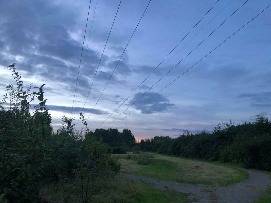 Elcrest's tweet photo. #zonop #sunrise #kardinge https://t.co/th0vGiXTgb https://t.co/C6T6GFUjsr