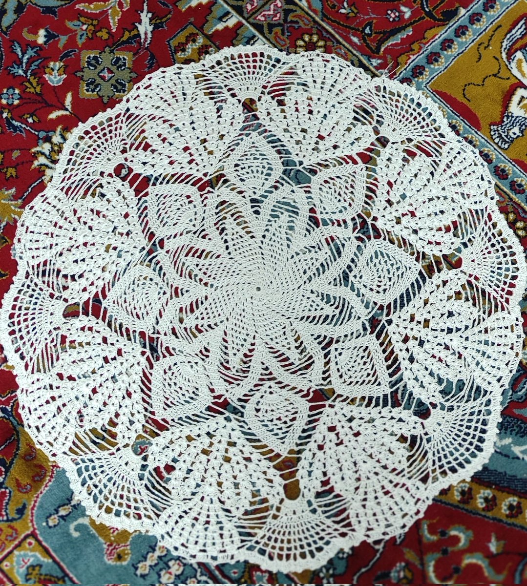 Minanjk's tweet photo. قلاب بافی رومیزی شیک و زیبا سفارش مشتری عزیز https://t.co/V2qTrgBQ55