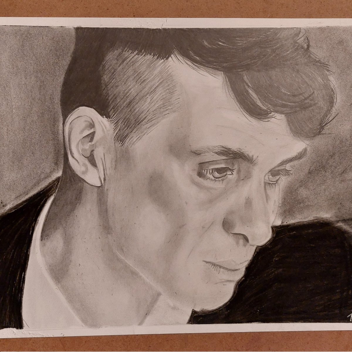 tessp1971's tweet photo. My latest drawing. #tommyshelby #CillianMurphy #graphite #lovefaces #drawing #art https://t.co/wsM15JaOvk