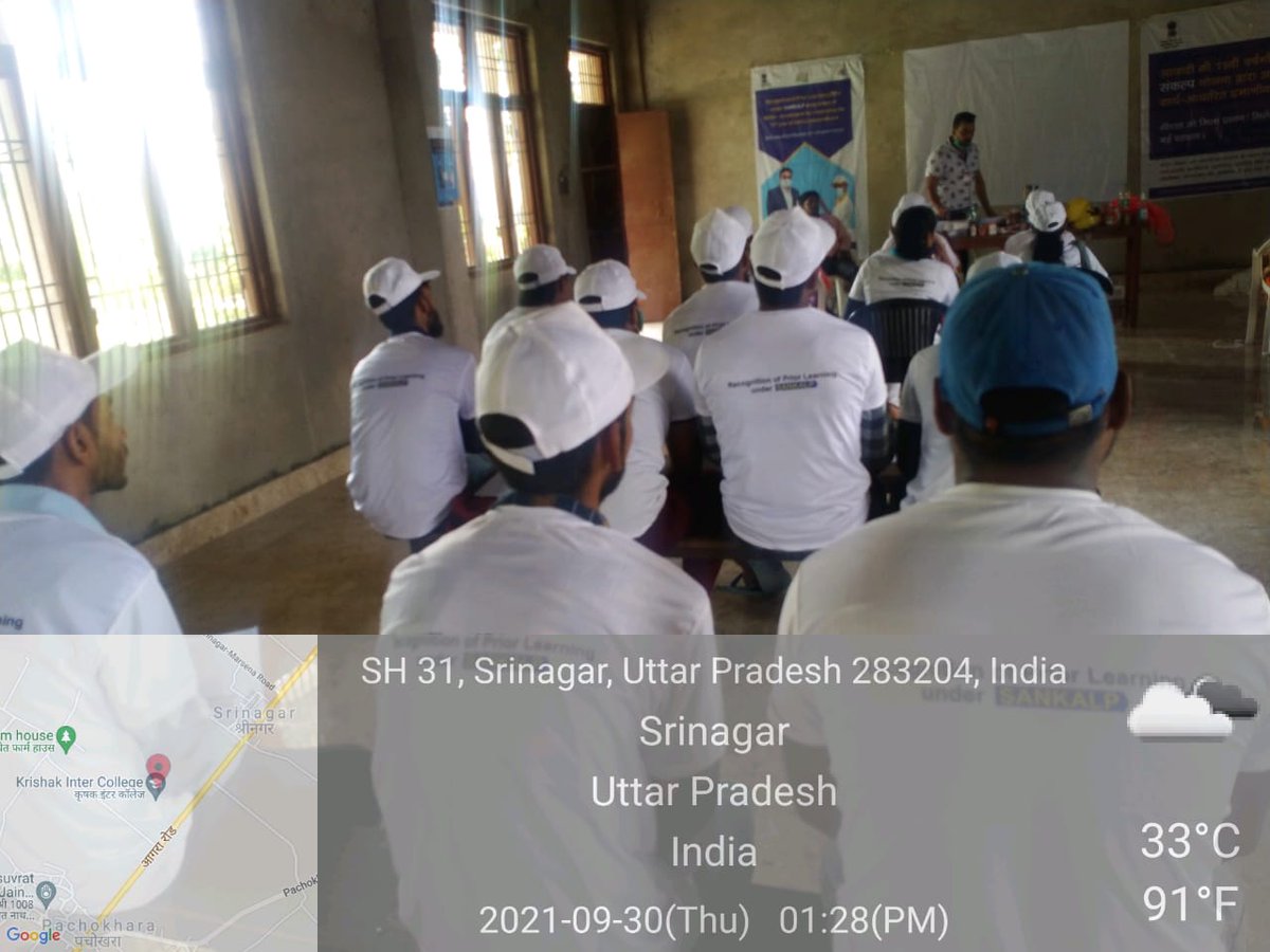 BloomingMulti's tweet photo. Few glimpses from 1st day of #sankalp2021 #RPL training done by #Bloominglife for Astt Decorative Painter Job Role at Pachokara #Tundla #Firozabad #UttarPradesh 30 Sept2021
@UPSDMOfficial
 @PaintsnCoatings  
@MSDESkillIndia

#SkillWithPCSC #SkillIndia #MSDE #AzadiKaAmritMahotsav https://t.co/wLm0pEgZyb
