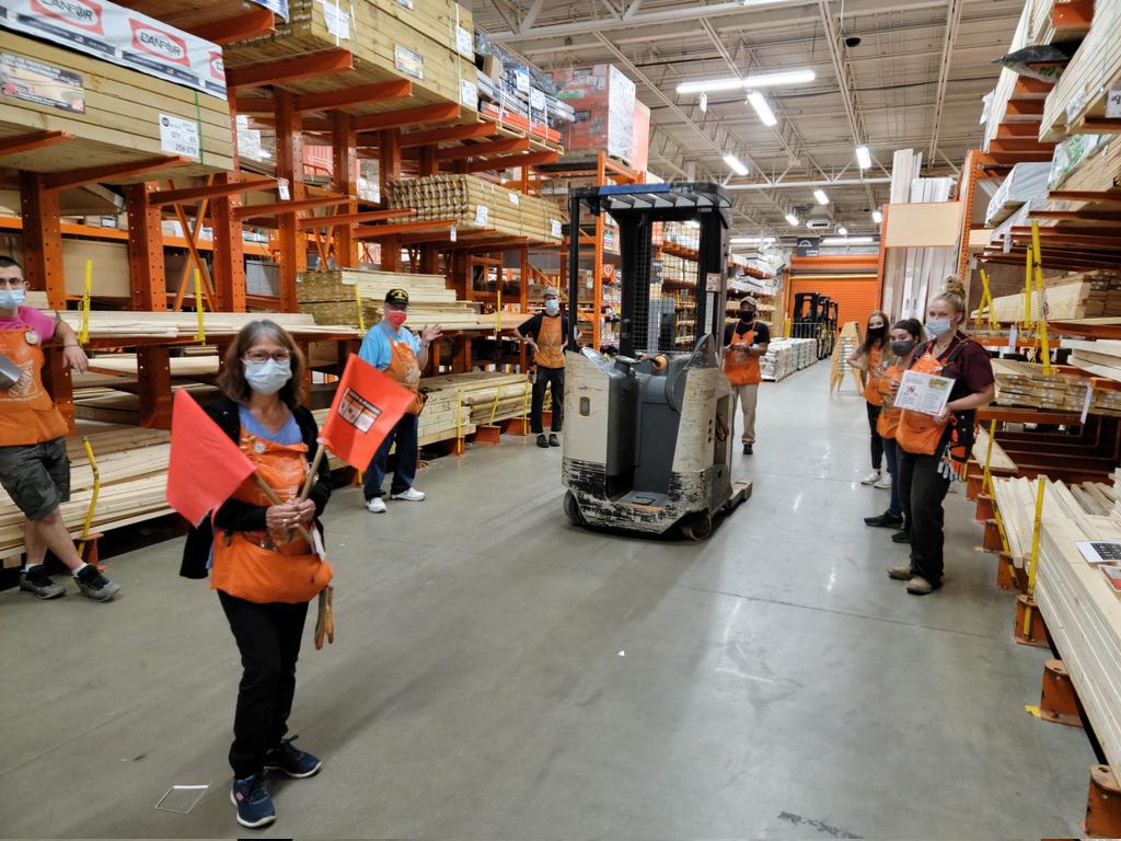 slbarcel's tweet photo. #safetytakeseveryone #zoneofsafety #laddersafety #liftitclosetohome #knifesafety #sometimesiforgetihaveatwitter
@janelle_leclair @The4926HD https://t.co/JLZSFvcLeT