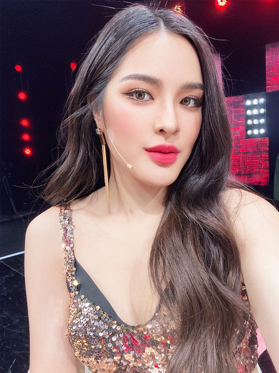 ppunpunsutatta's tweet photo. ฝากร้องข้ามกำแพงด้วยค่า ร้องเพลงครั้งแรกๆในชีวิตออกสื่อ 🥳🥳 https://t.co/Vex6qo53Qb