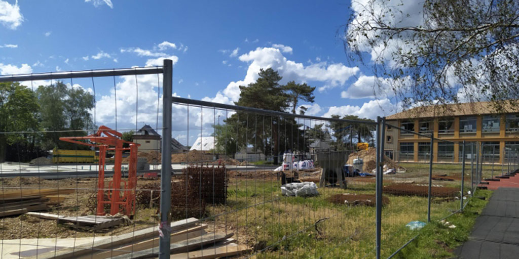 🏗️👷‍♀️👷  Transformation du quartier Plateau à <a href="/CanteleuVille/">Ville de Canteleu</a> dans le cadre du #NPNRU : les travaux du groupe scolaire avancent ! 

🏫 Le futur établissement de 14 000 m² comportera 16 classes : 11 élémentaires et 5 maternelles 

🗓️ Mise en service pour la rentrée 2022 #CitéVerte