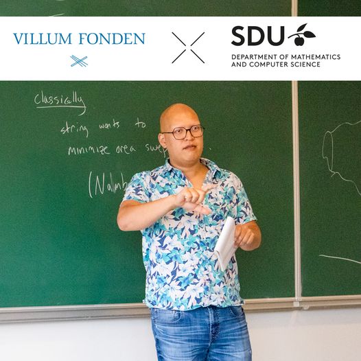 imadaSDU's tweet image. Yesterday, Professor Vivek Shende kick-started his @VillUMFONDEN Investigator with the lecture &quot;Mathematics of the open topological string”. We are super excited to have Vivek on board. More on Professor Shende and his research:  sdu.dk/en/forskning/q… #IMADA #QuantumMathematics