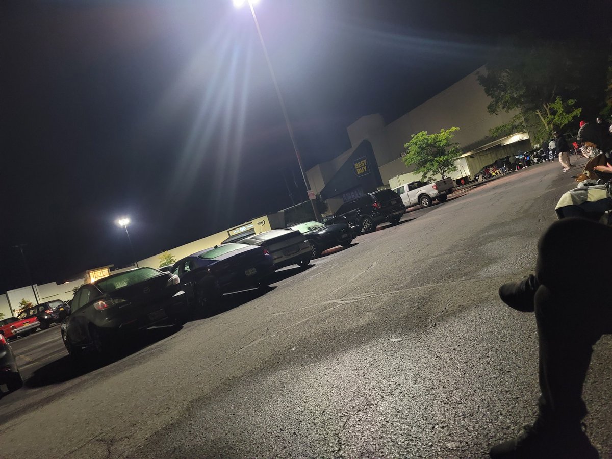 Faith 🐶 🐾 🎃 🦴 tweet media